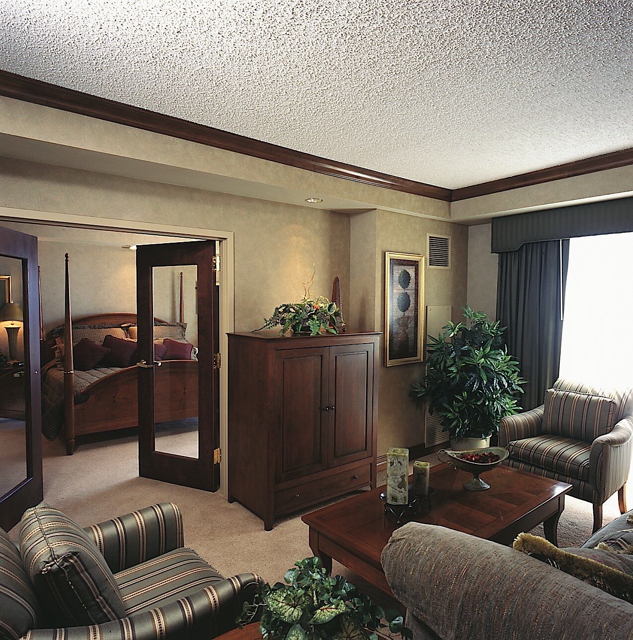 Hotel Topeka At City Center Bagian luar foto